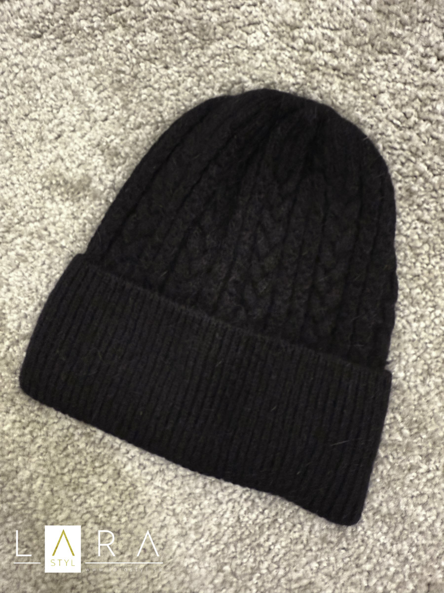 Pletená čiapka so vzorom, čierna
