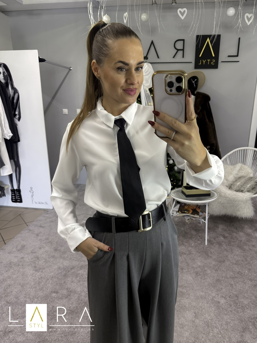 Štýlová košeľa s kravatou, biela