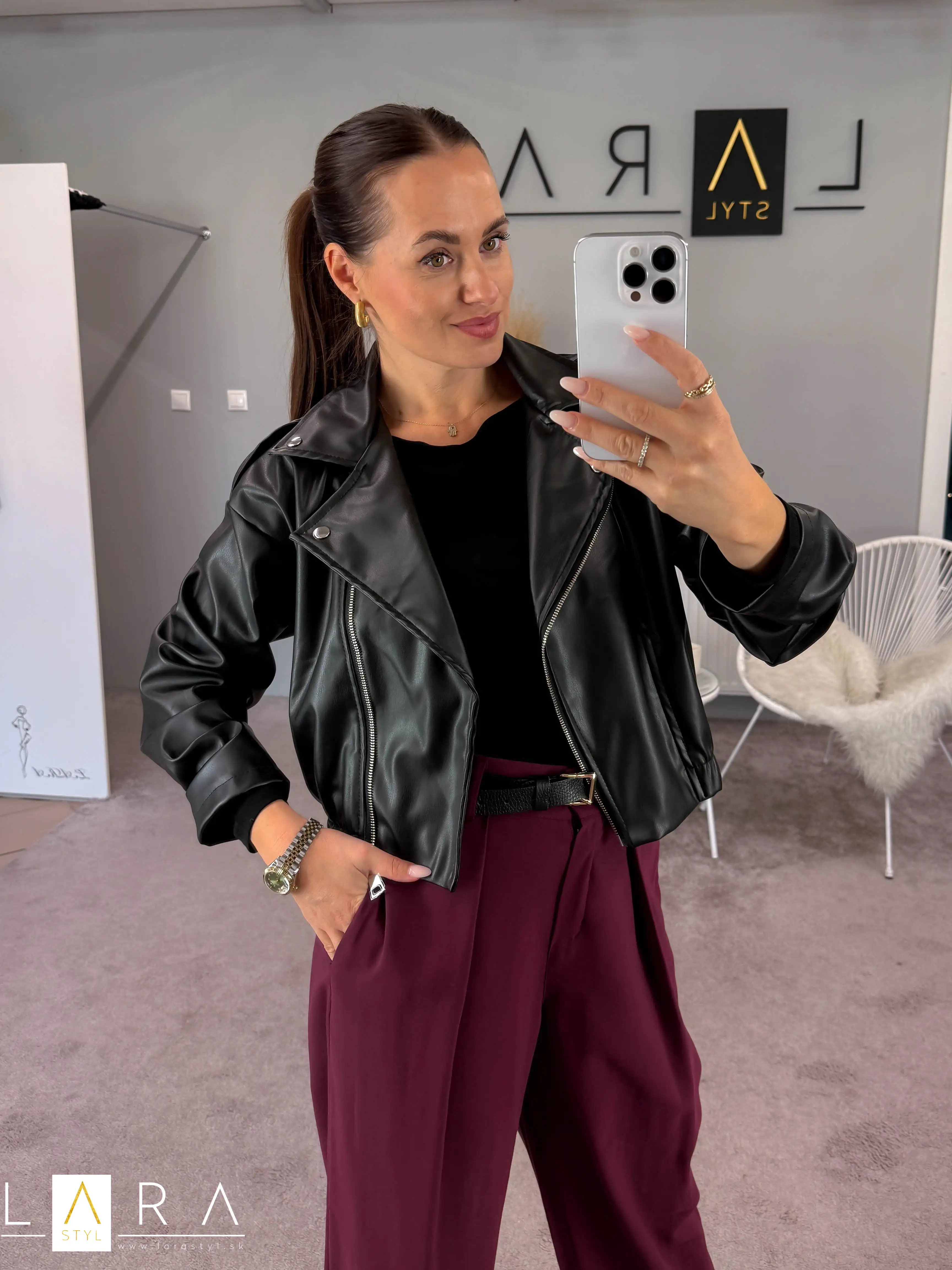 Štýlová croptop koženka, čierna